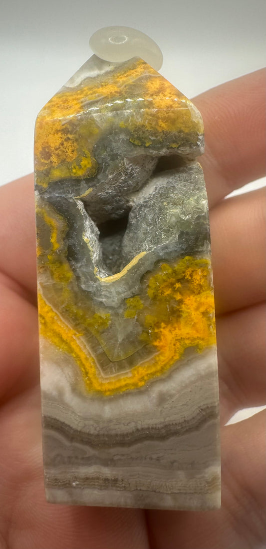 Small Bumblebee Jasper Point