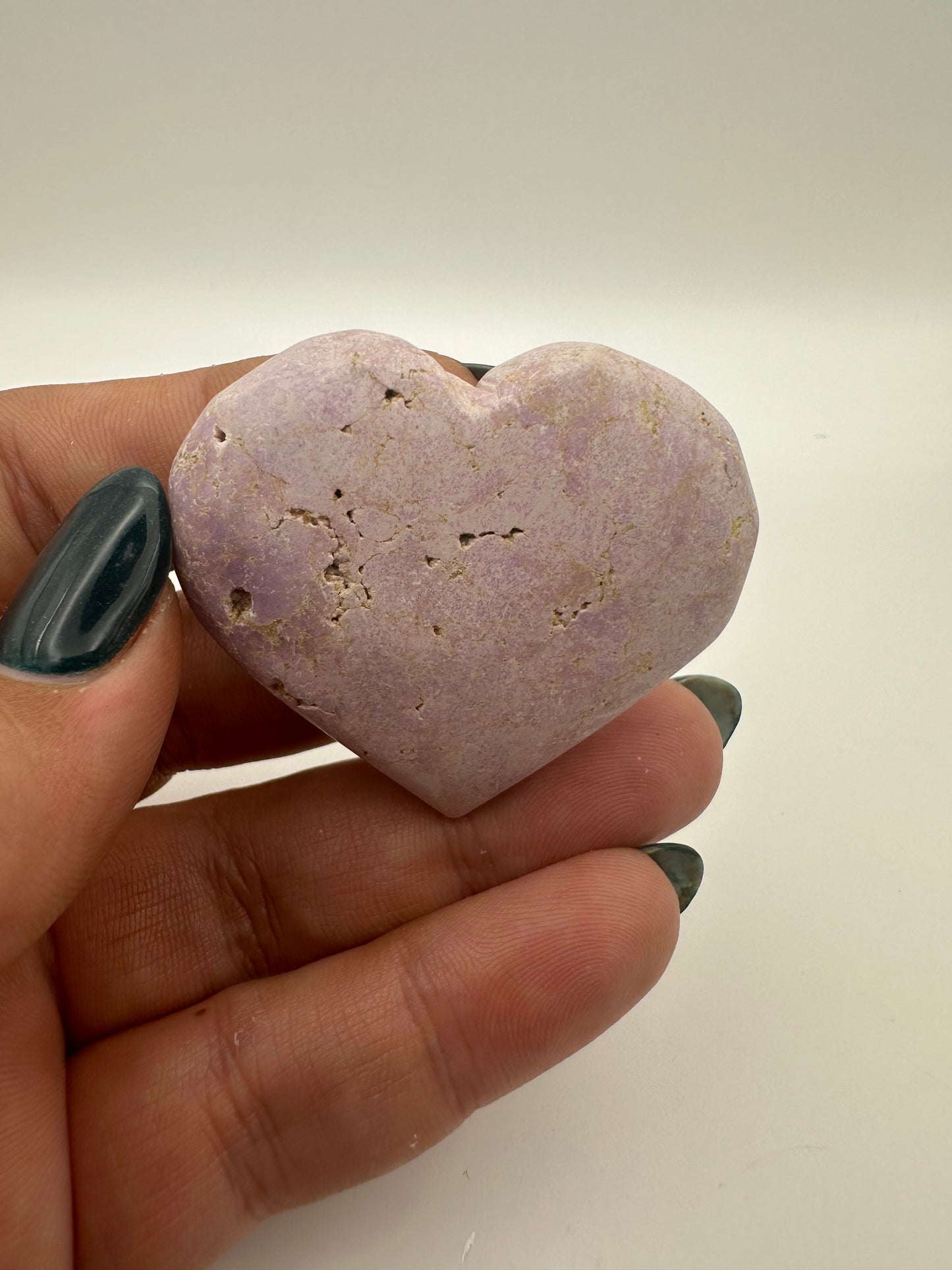 Phosphosiderite Heart Carving