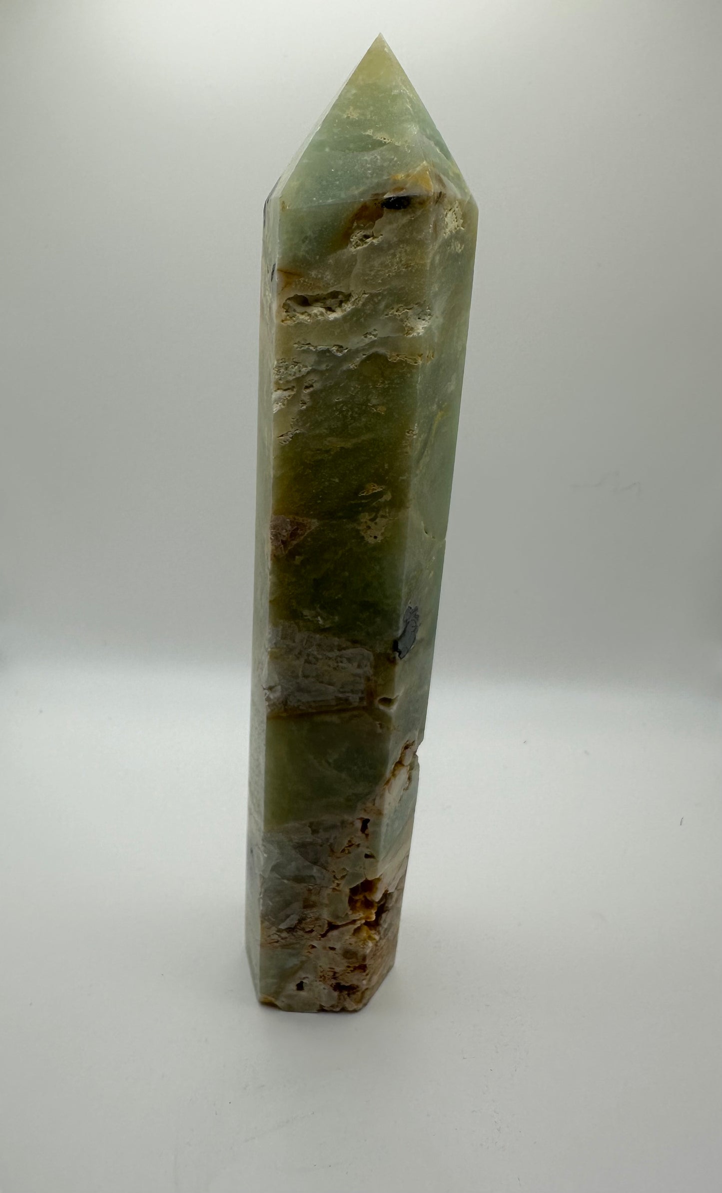 XL Caribbean Calcite Tower